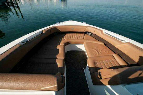 Cobalt 30SC Yacht For Sale