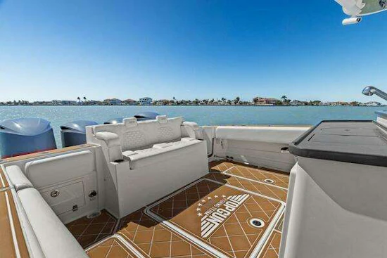 Hydra-Sports 4200 Siesta Yacht For Sale