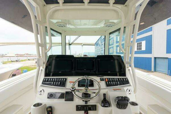 Hydra-Sports 4200 Siesta Yacht For Sale