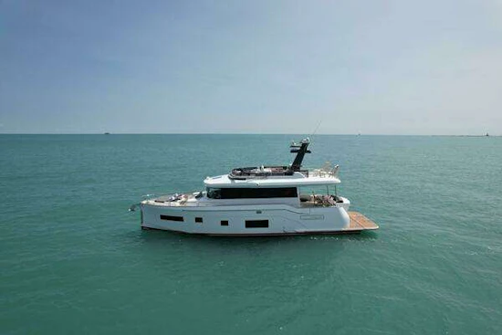 Sirena 58 Fly Yacht For Sale