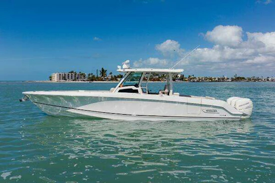 Boston Whaler 380 Outrage Yacht For Sale