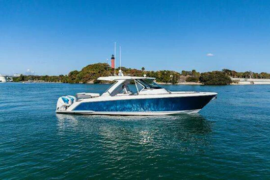 Tiara Yachts 38 LS Yacht For Sale