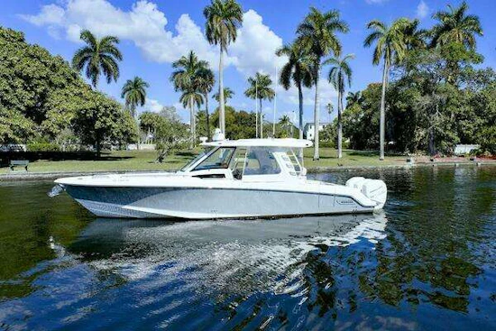 Boston Whaler 350 Realm Yacht For Sale