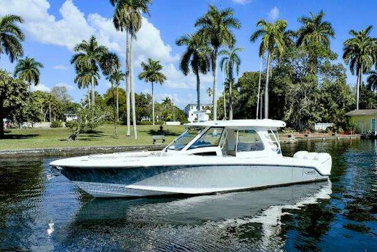 Boston Whaler 350 Realm Yacht For Sale
