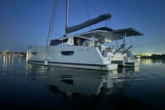 Fountaine Pajot Astrea 42 Catamaran Yacht For Sale
