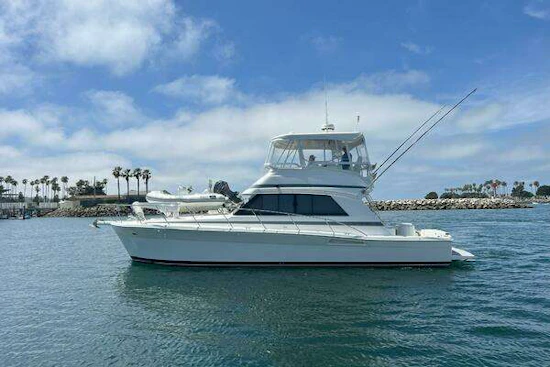 Riviera 43 Flybridge Yacht For Sale
