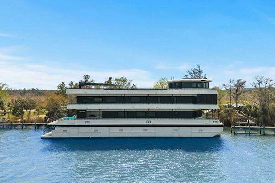Breaux Brothers 120 GLV Yacht For Sale