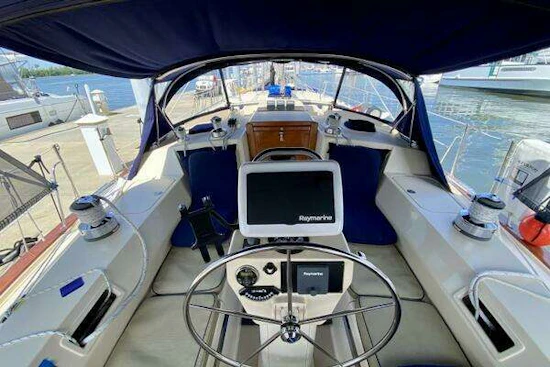 Island Packet 440 Yacht For Sale