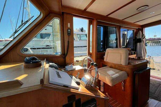 Sabreline 36 Flybridge Yacht For Sale