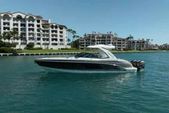 Formula 350 Crossover Bowrider OB Yacht For Sale