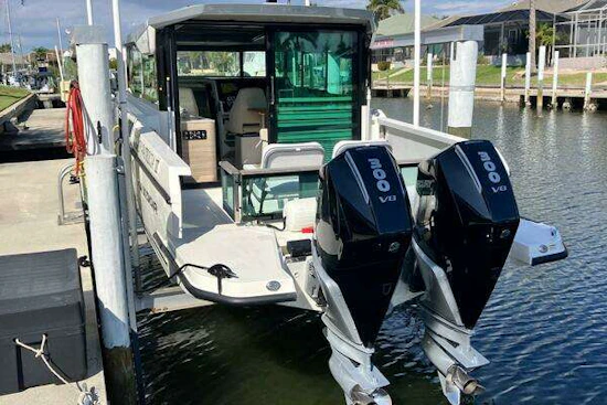 Saxdor 320 GTC Yacht For Sale