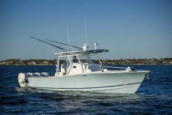 Regulator 41 Center Console Yacht For Sale