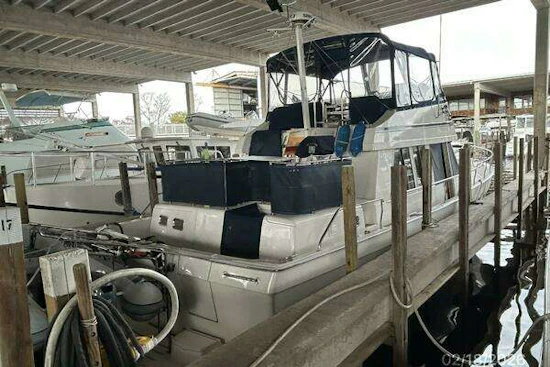 Mainship 430 Yacht For Sale