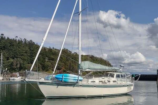 Cascade 42 Yacht For Sale