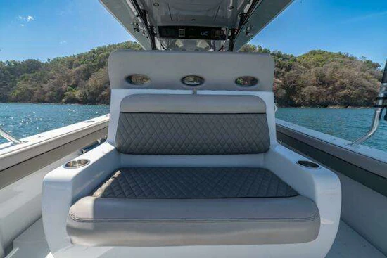 Valhalla Boatworks V-37 Yacht For Sale