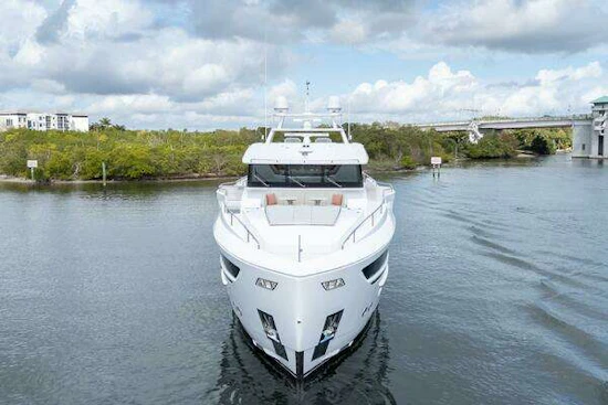 Horizon 80FD Yacht For Sale