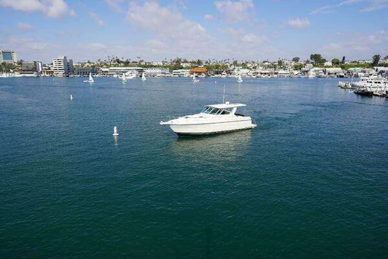 Tiara Yachts  Yacht For Sale