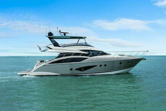 Marquis 630 Sport Yacht Yacht For Sale