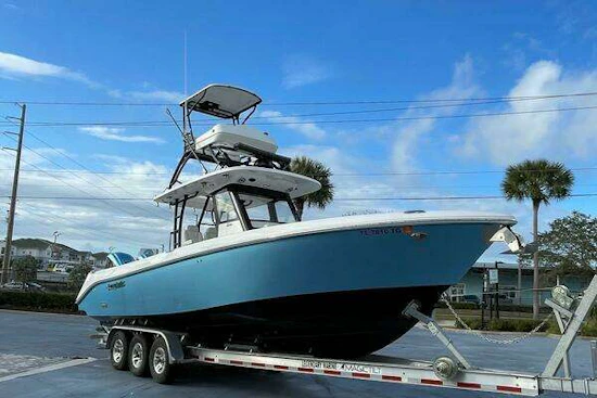 Everglades 335 Center Console Yacht For Sale