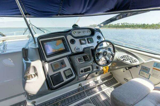 Cruisers Yachts 500 Express Yacht For Sale