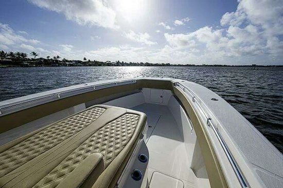 Invincible 33 Open Fisherman Yacht For Sale