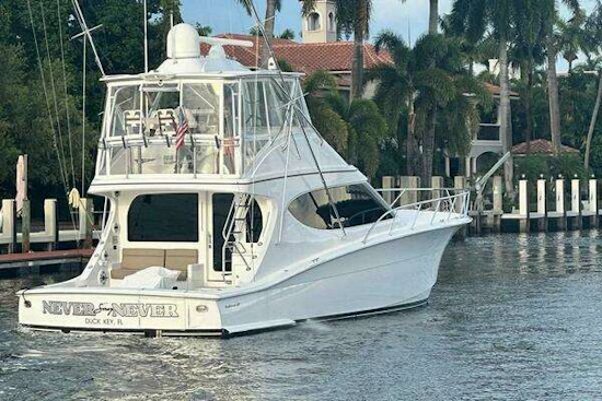 Hatteras GT54 Yacht For Sale