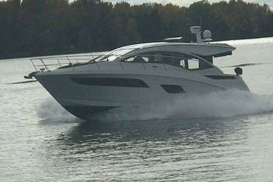 Sea Ray 400 Sundancer Yacht For Sale