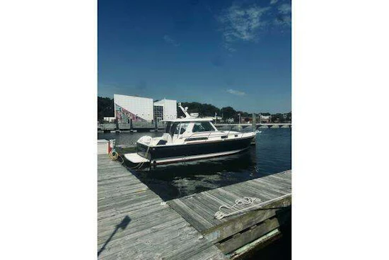 Sabre 34 Express Yacht For Sale