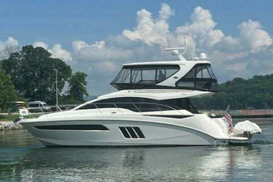 Sea Ray 510 FLY Yacht For Sale