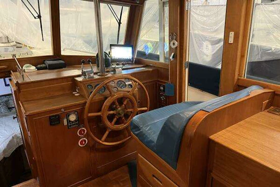 Grand Banks 42 Classic Yacht For Sale