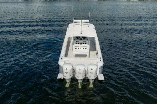 Intrepid 375 CC Yacht For Sale