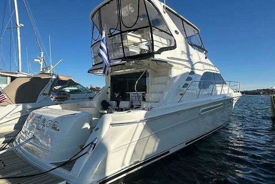 Sea Ray 560 Sedan Bridge Yacht For Sale