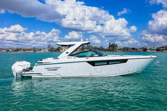 Monterey 385 SS Yacht For Sale
