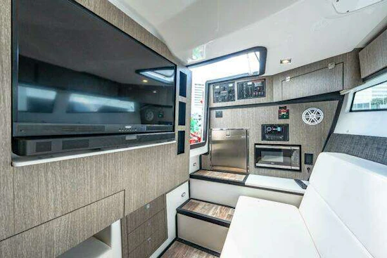 Monterey 385 SS Yacht For Sale