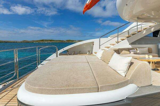 ISA 120 Sport Yacht For Sale