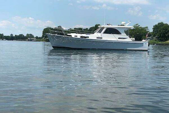 Legacy Express Yacht For Sale