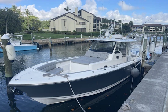 Pursuit S 408 Sport Yacht For Sale