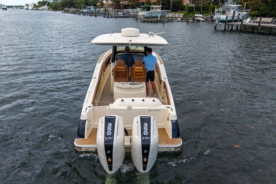 Chris-Craft 31 Catalina Yacht For Sale