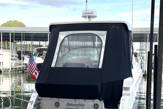 Regal 33 Express Yacht For Sale