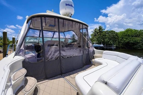 Sea Ray 550 Sundancer Yacht For Sale