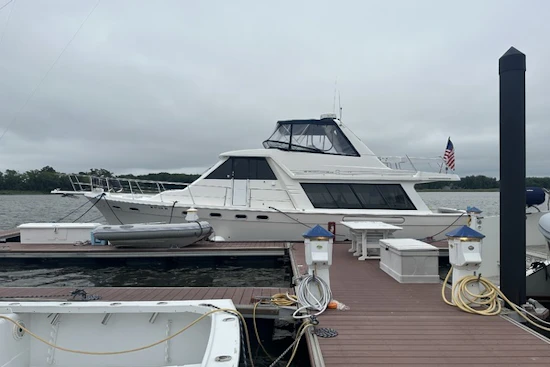 Bayliner 4788 Yacht For Sale