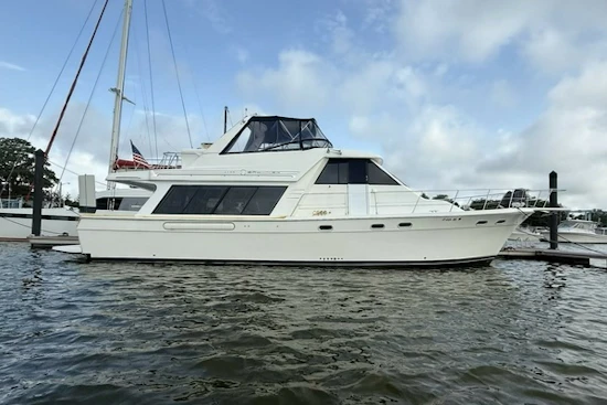 Bayliner 4788 Yacht For Sale