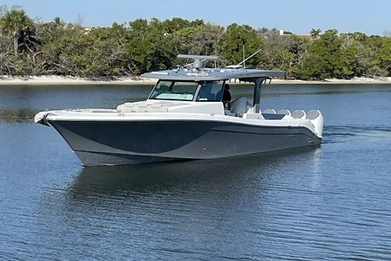 HCB 56 Suenos Yacht For Sale