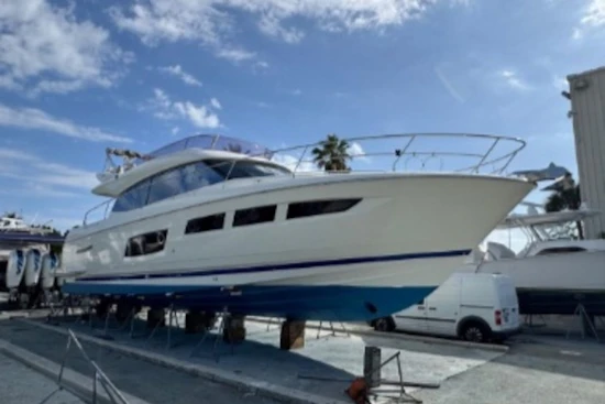 Prestige 550 Fly Yacht For Sale