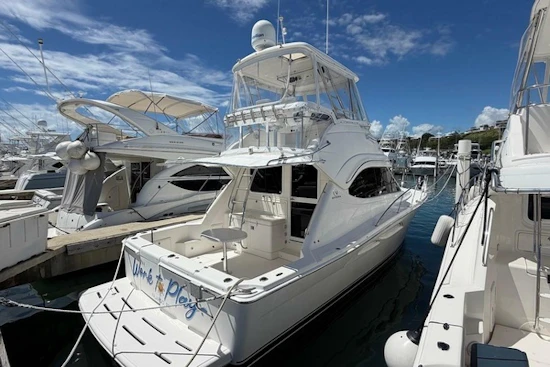 Riviera 37 Flybridge Yacht For Sale