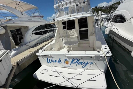Riviera 37 Flybridge Yacht For Sale