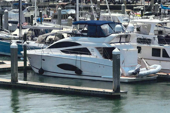 Horizon E56 Yacht For Sale