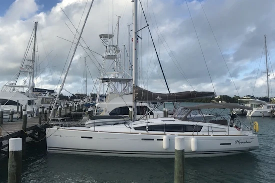 Jeanneau 44 DS Yacht For Sale