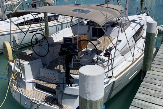 Jeanneau 44 DS Yacht For Sale