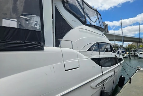 Meridian 459 Aft Cabin Cockpit Motor Yacht Yacht For Sale